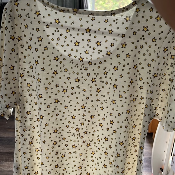 Lularoe Perfect T yellow stars 🌟 - Picture 2 of 2